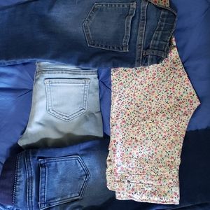 Lot of 4 - size 5t girls jeggings